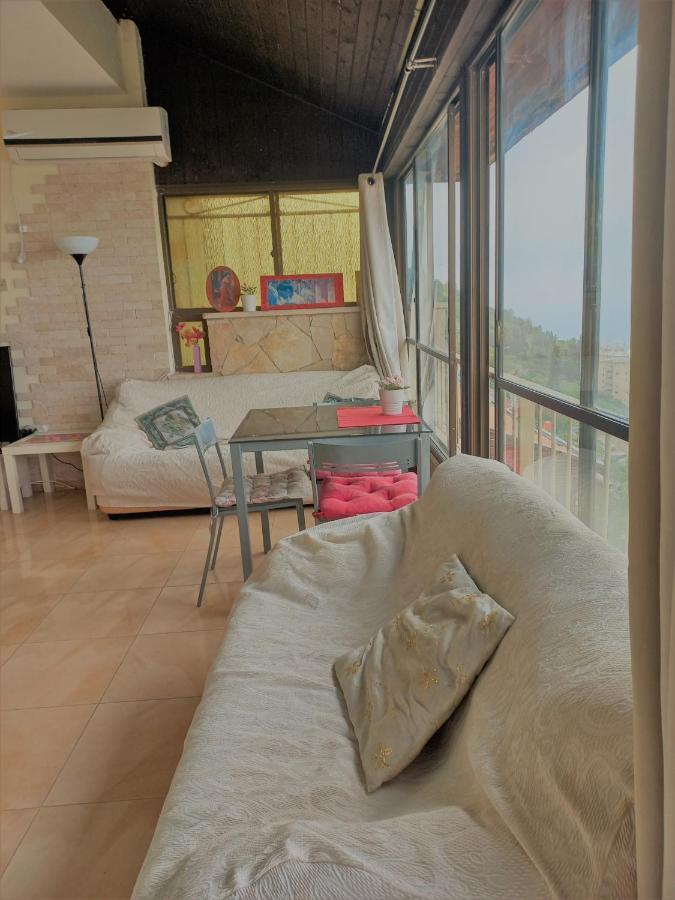 Panorama Bay View 3 Room Haifa Eksteriør billede